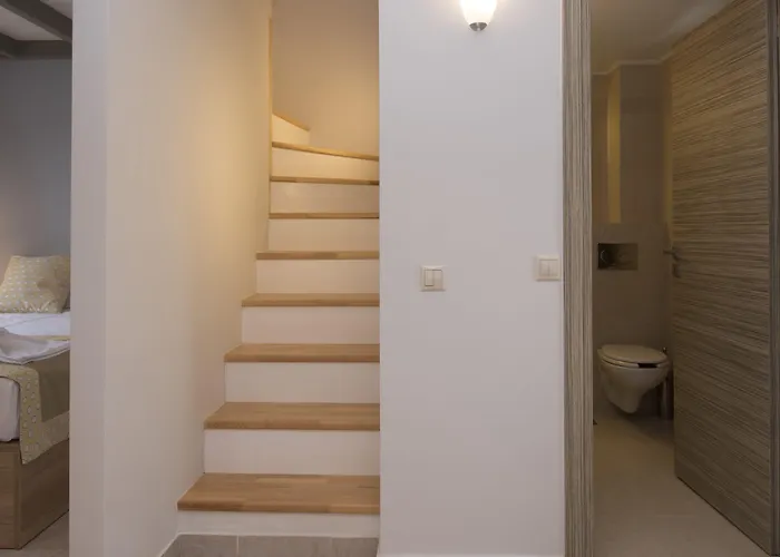 Kotroni * Finikúnda