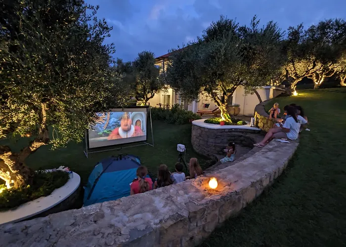 Kotroni Villa Finikúnda