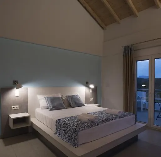 Kotroni * Finikúnda